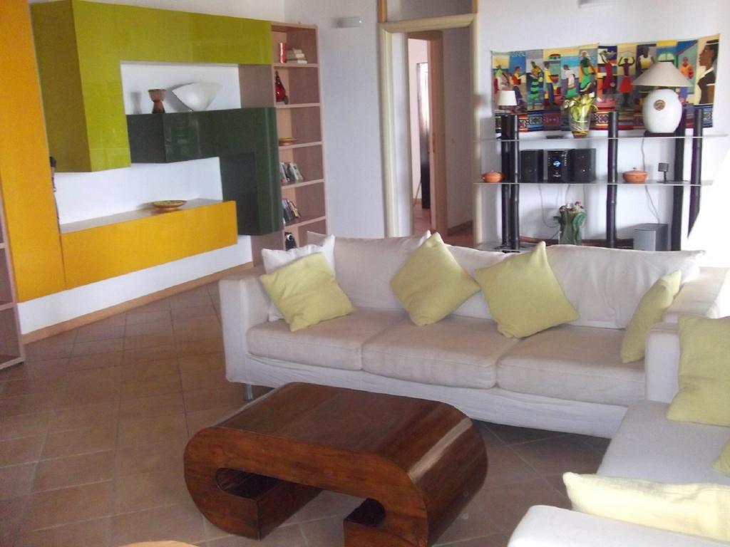 Apartment Ocean Front Praia Estoril 萨尔雷 外观 照片